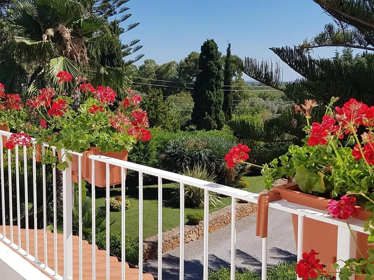 ** ゲストハウス Arenosu Comfort Country Resort フェルティリア イタリア