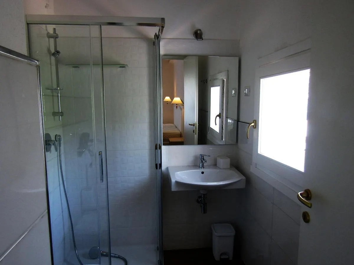 Arenosu Comfort Country Resort Fertilia Gasthuis
